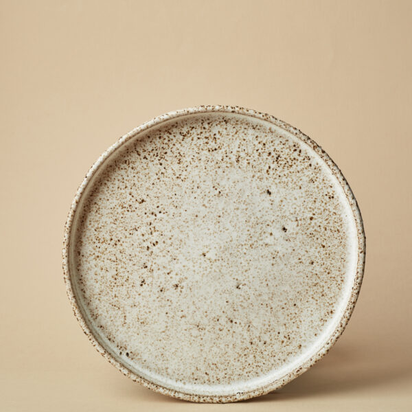 Plate made of dark chamotte clay, 21 cm