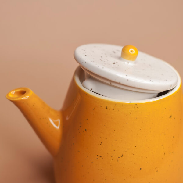 Mustard teapot