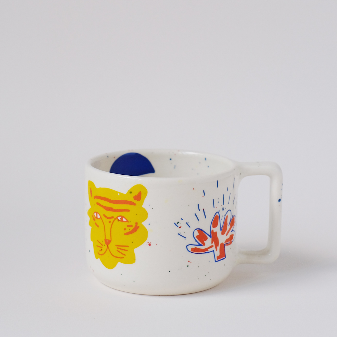 Tiger’s head mug — sunny yellow