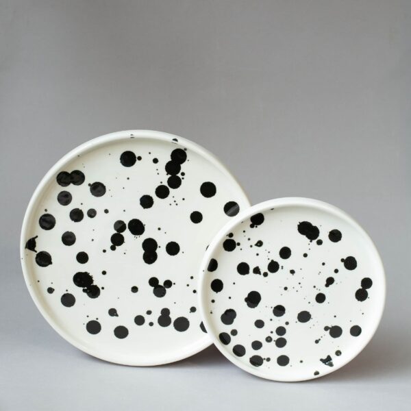 Set of 4 Dalmatian plates with vertical rim