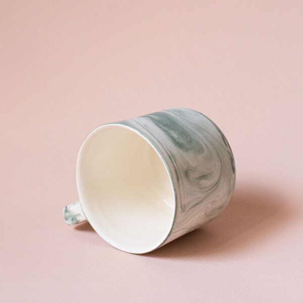 Marble mug — green