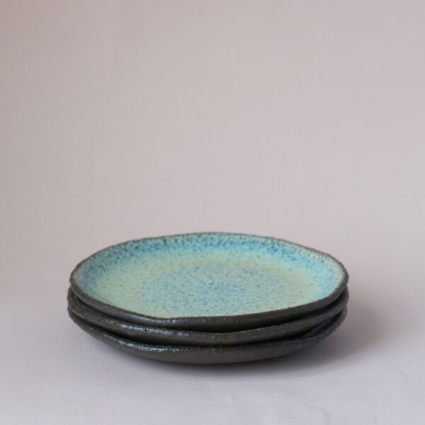 Turquoise plate made from chamotte clay, 21 cm