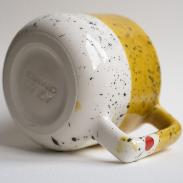 Mustard mug, 350 ml — quirky glaze