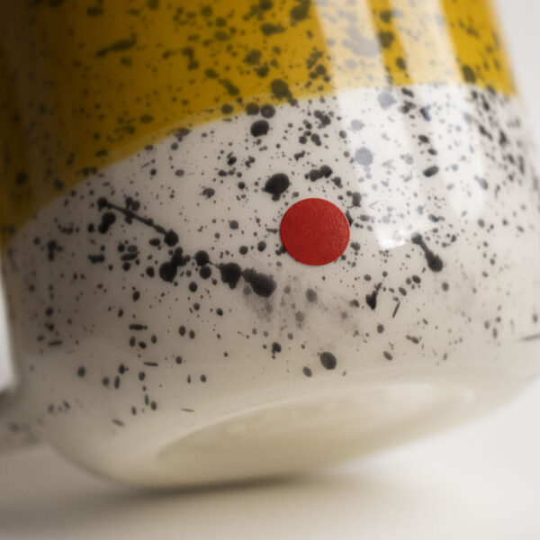 Mustard mug, 350 ml — quirky glaze