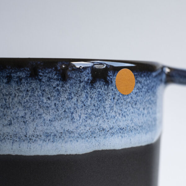 Blueberry mug, 350 ml — quirky glaze